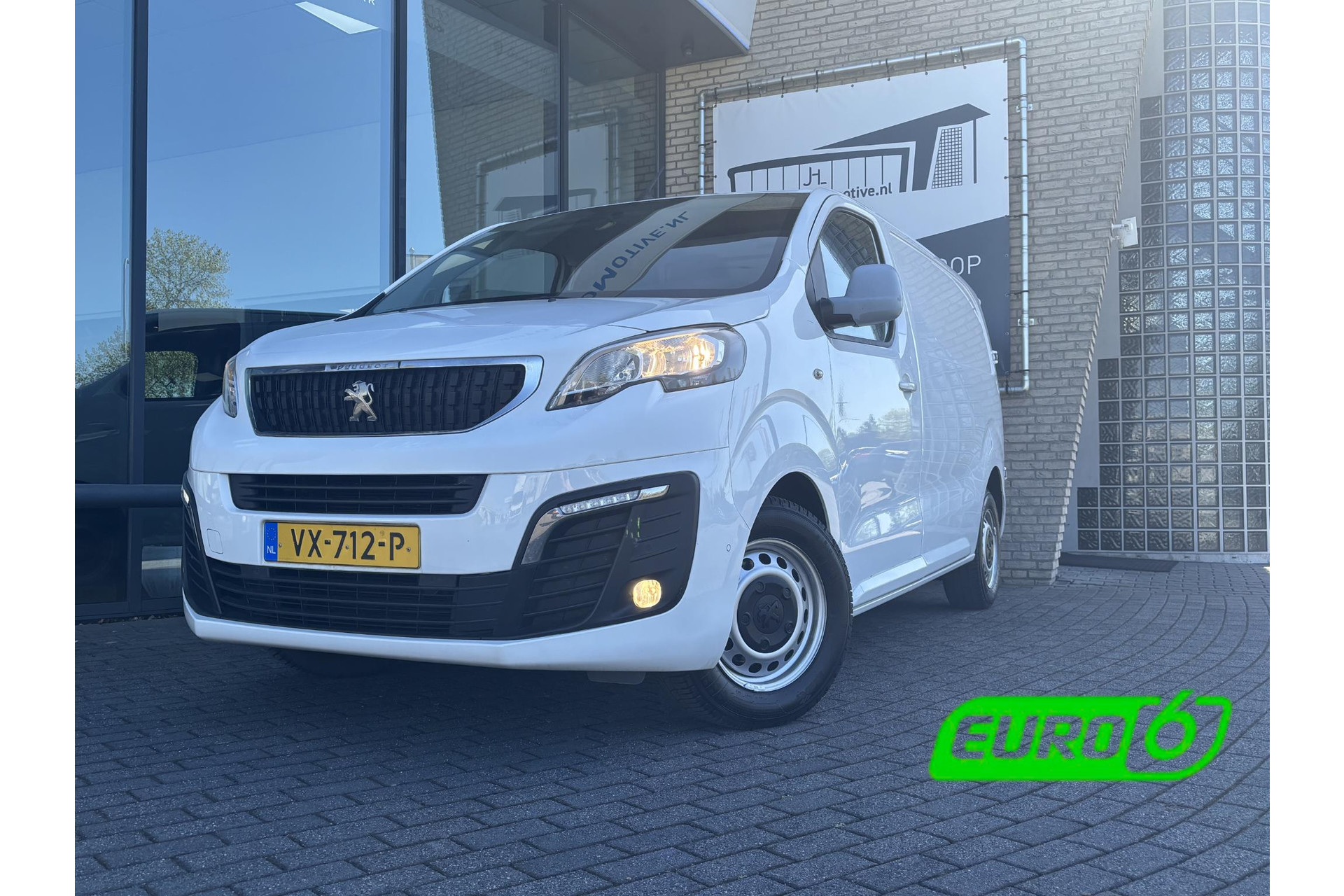 Peugeot Expert 1.6 BlueHDI*A/C*3-PERS*CRUISE*NAVI*HAAK*CARPLAY*